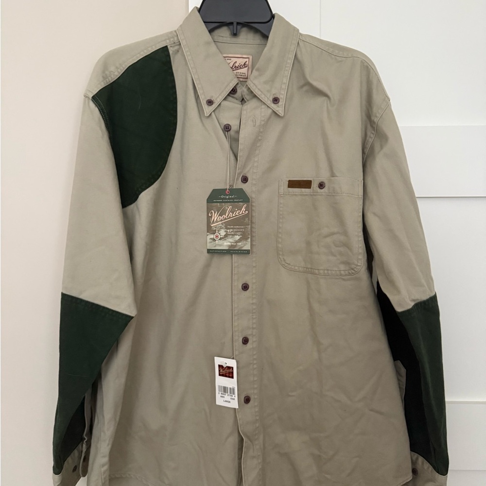Woolrich Beige and Green Button-Up Shirt men’s vintage hunting shirt NWT